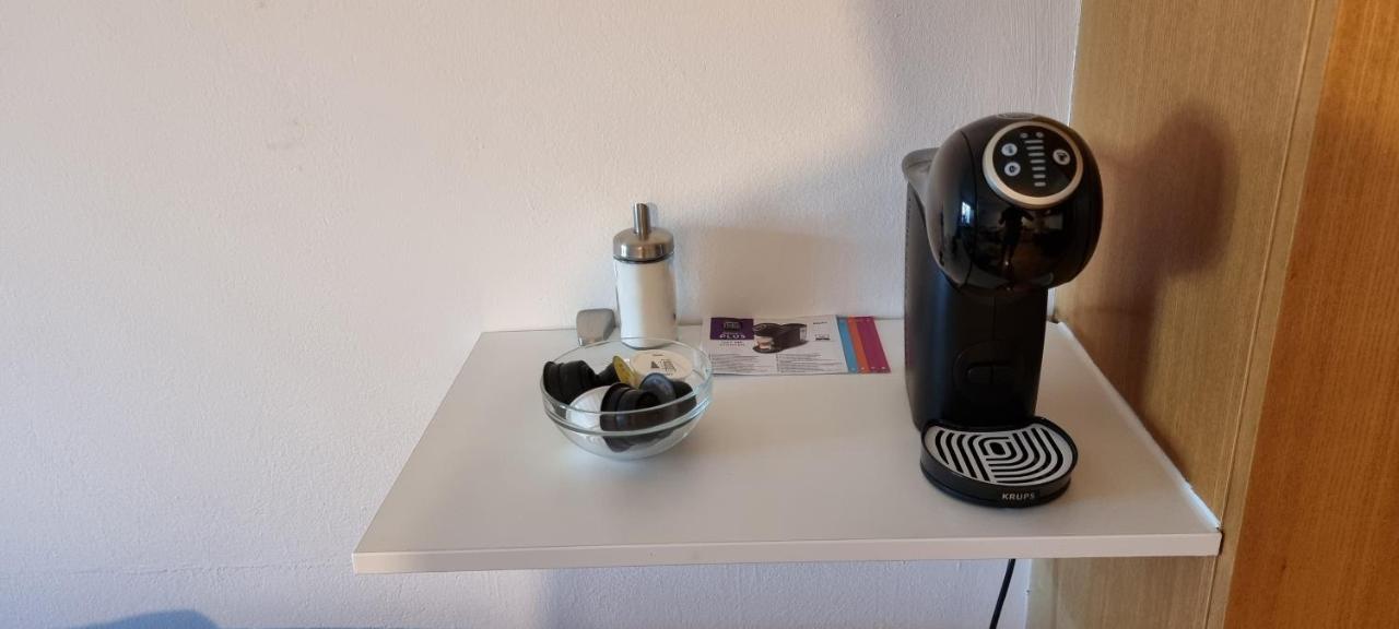 Apartma Luka With Private Parking Изола Екстериор снимка
