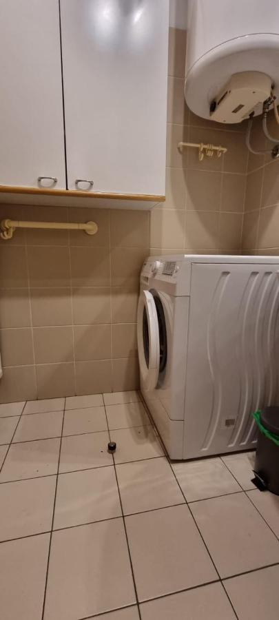 Apartma Luka With Private Parking Изола Екстериор снимка